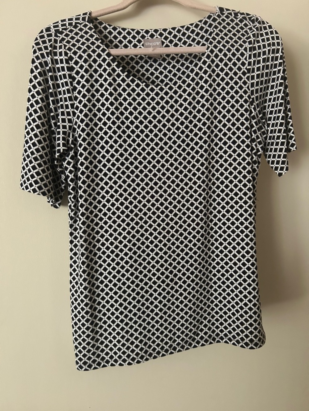 Chico's Black & White Lattice Short Sleeve Top